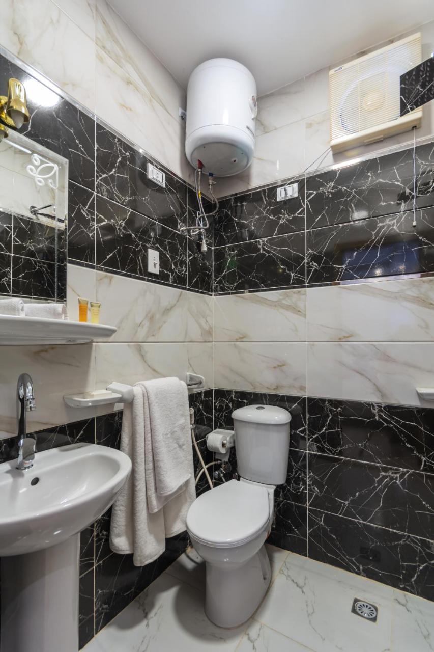 Amon Holiday Pyramids Inn Kafrat al Jabal Экстерьер фото